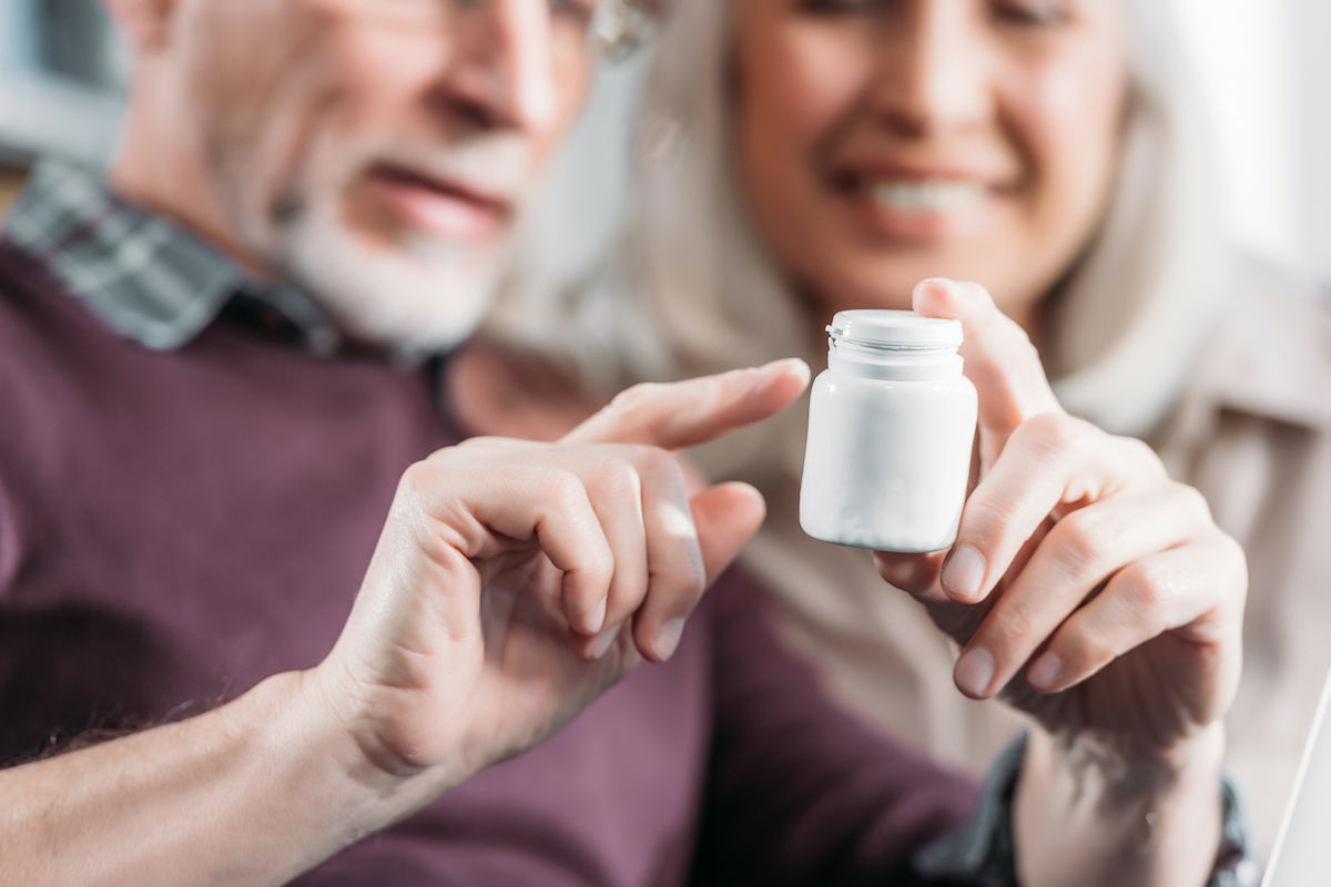 Suplemento de cálcio e vitamina D: para que serve e como tomar