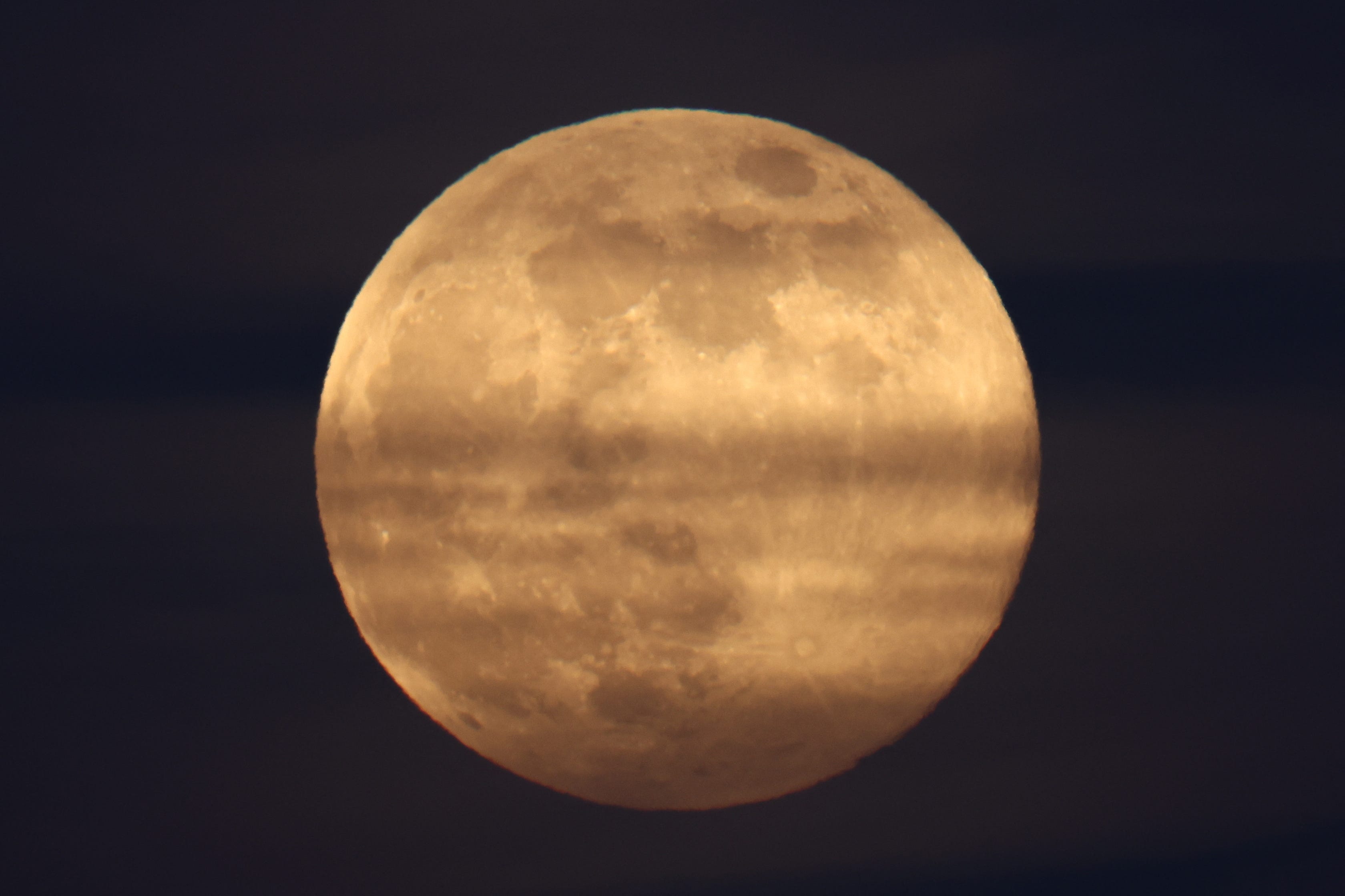 The last supermoon of 2025 dazzles: See the Cold Moon