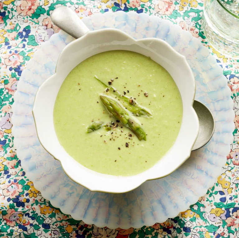 These flavorful soups have 10 ingredients or less—but don't skimp on flavor