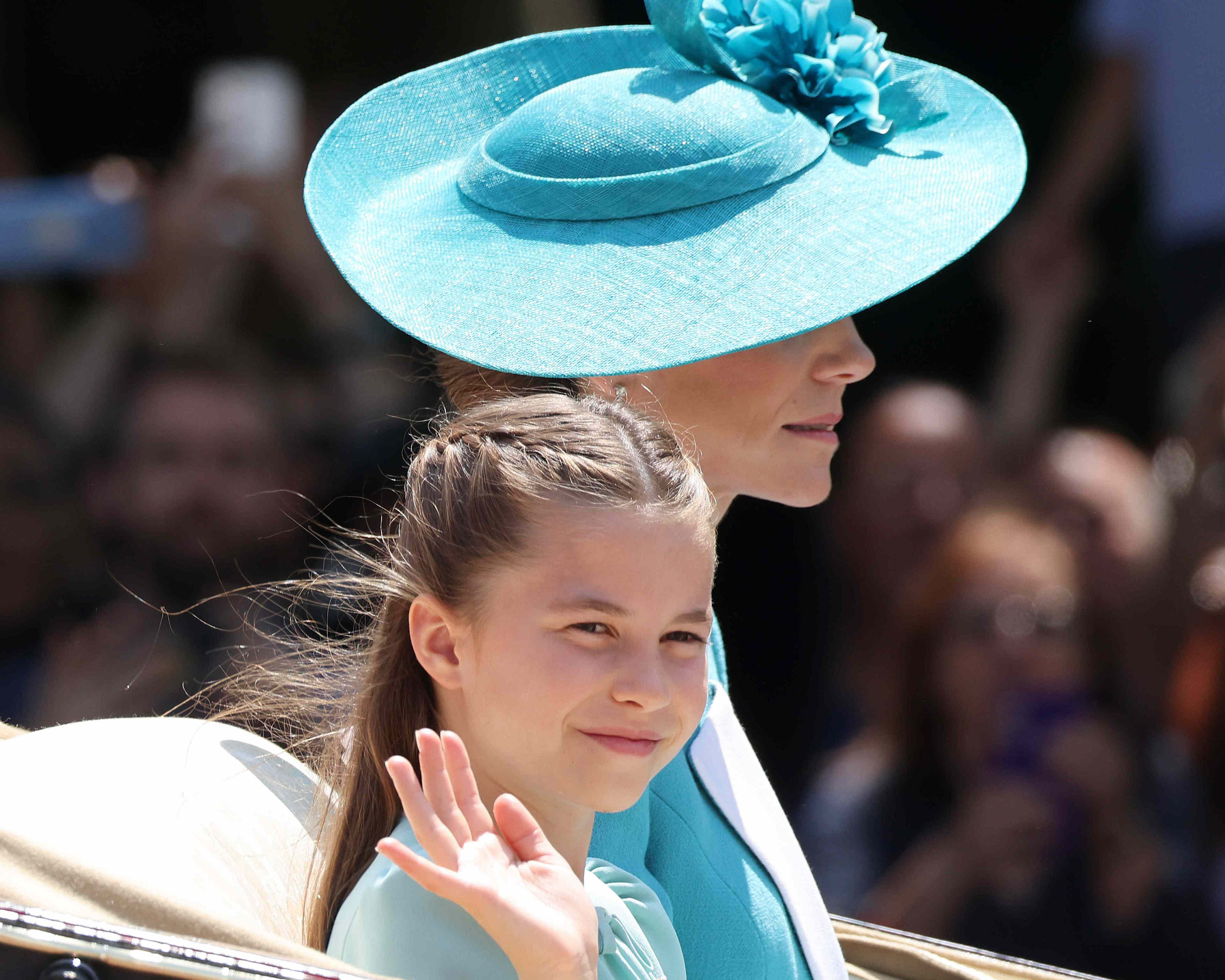 Princess Charlotte is Princess Diana's mini-me in a green velvet dress and  this Kate Middleton-coded hair accessory