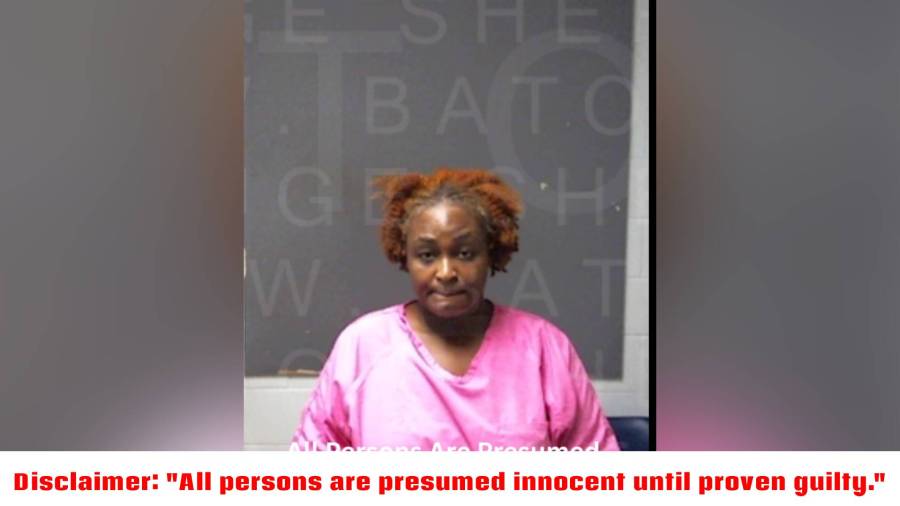 Baton Rouge mother charged after 2 kids found alone in motel, deputies say