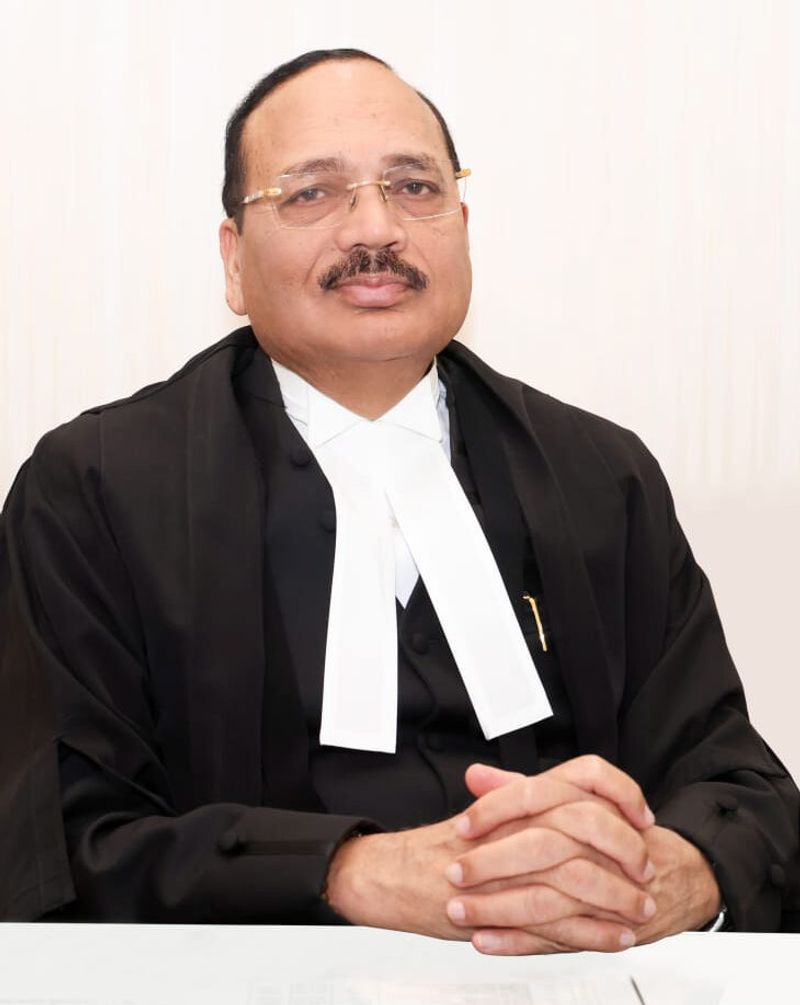 Ex-judges, lawyers write to CJI over Rohingya remark
