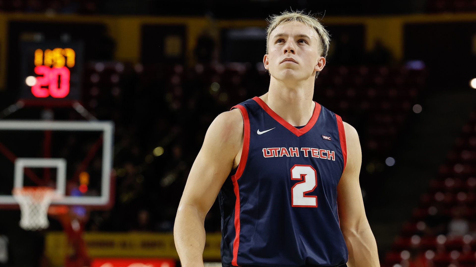 Watch Utah Tech player punch opponent who dunked on him during game