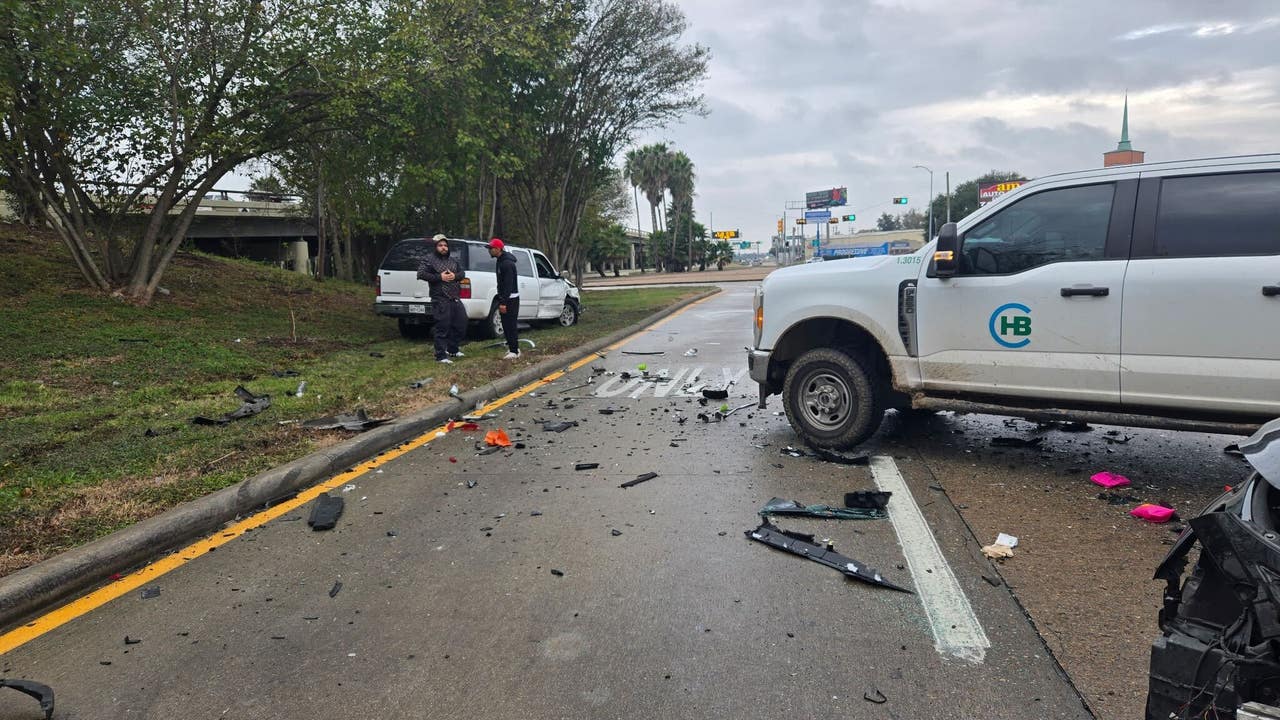 Suspect arrested after crash, multi-carjacking along I-45; one woman dead