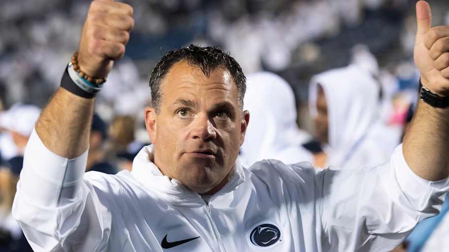 Penn State finaliza búsqueda de 54 días con la contratación de un entrenador de fútbol americano universitario de 40 millones de dólares