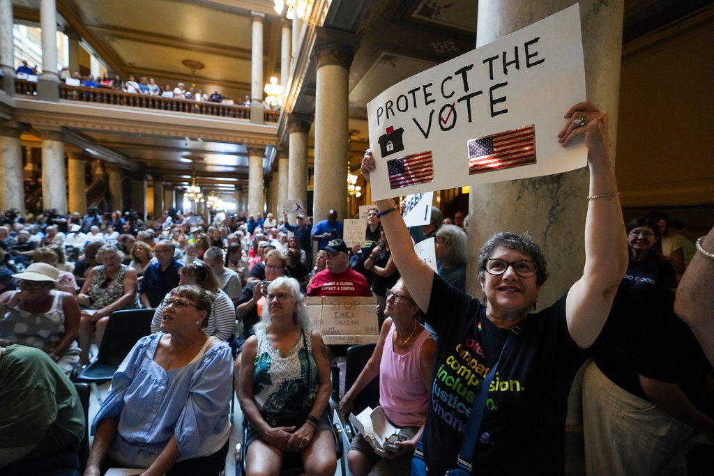 Indiana House Republicans pass Trump-backed map, setting up high-stakes ...