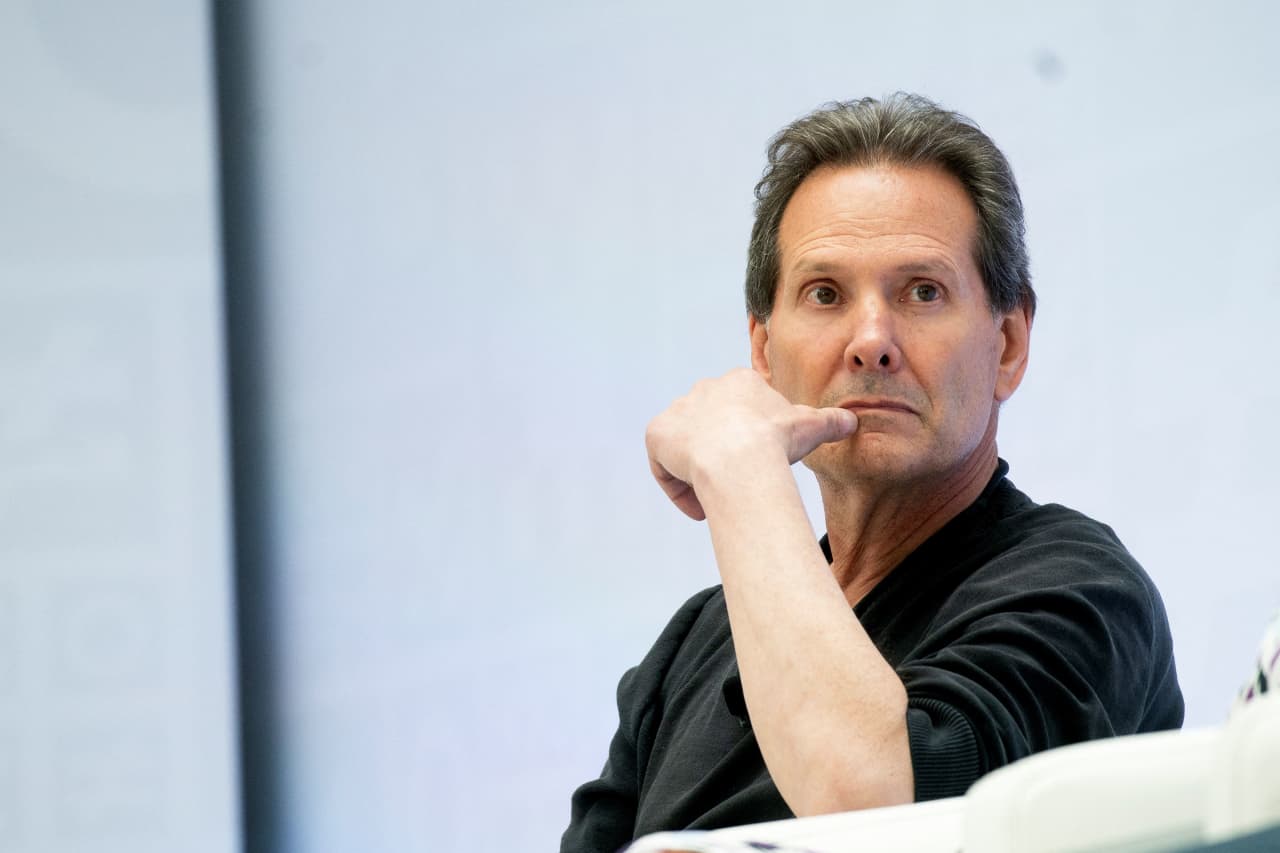 Verizon’s mass layoffs were ‘inevitable,’ CEO says. What the telecom ...