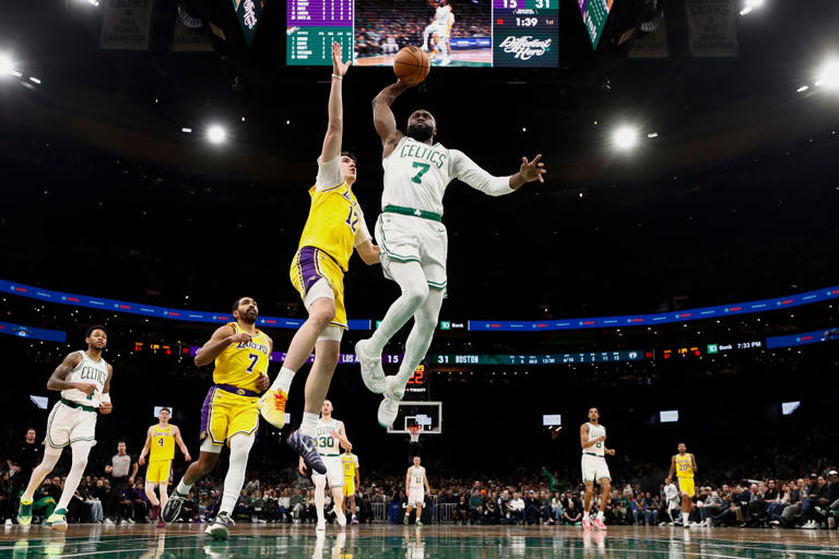 Calificaciones de los jugadores de los Lakers: Los Ángeles es aplastado por los Celtics