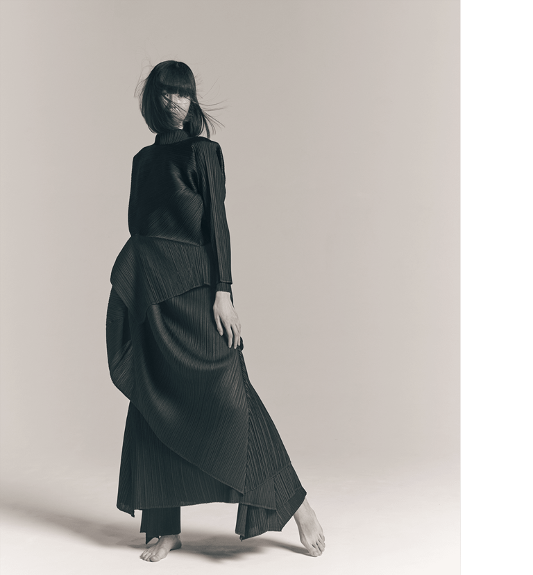 一本の糸から始まったプリーツ プリーズ イッセイ ミヤケ。創造の原点