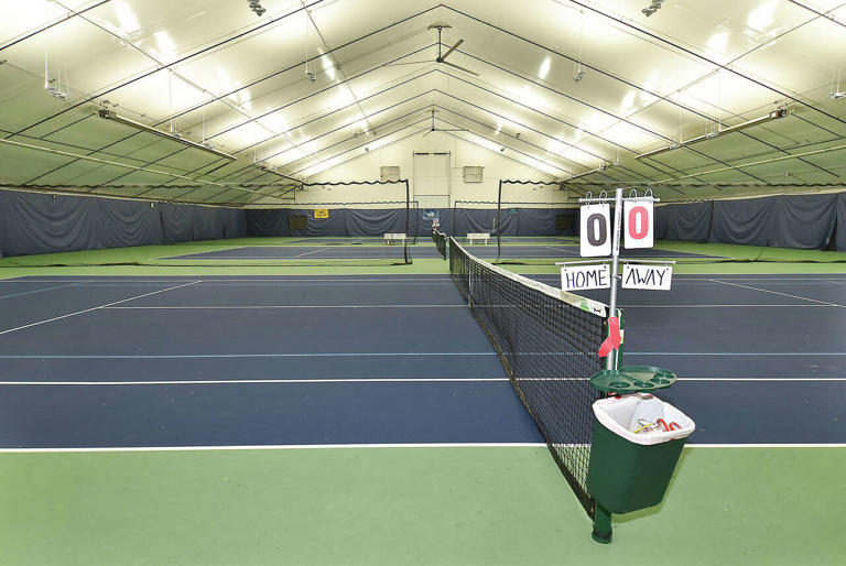 Owner lists Ellington Racquet Club for $4.7M; tennis and pickleball ...