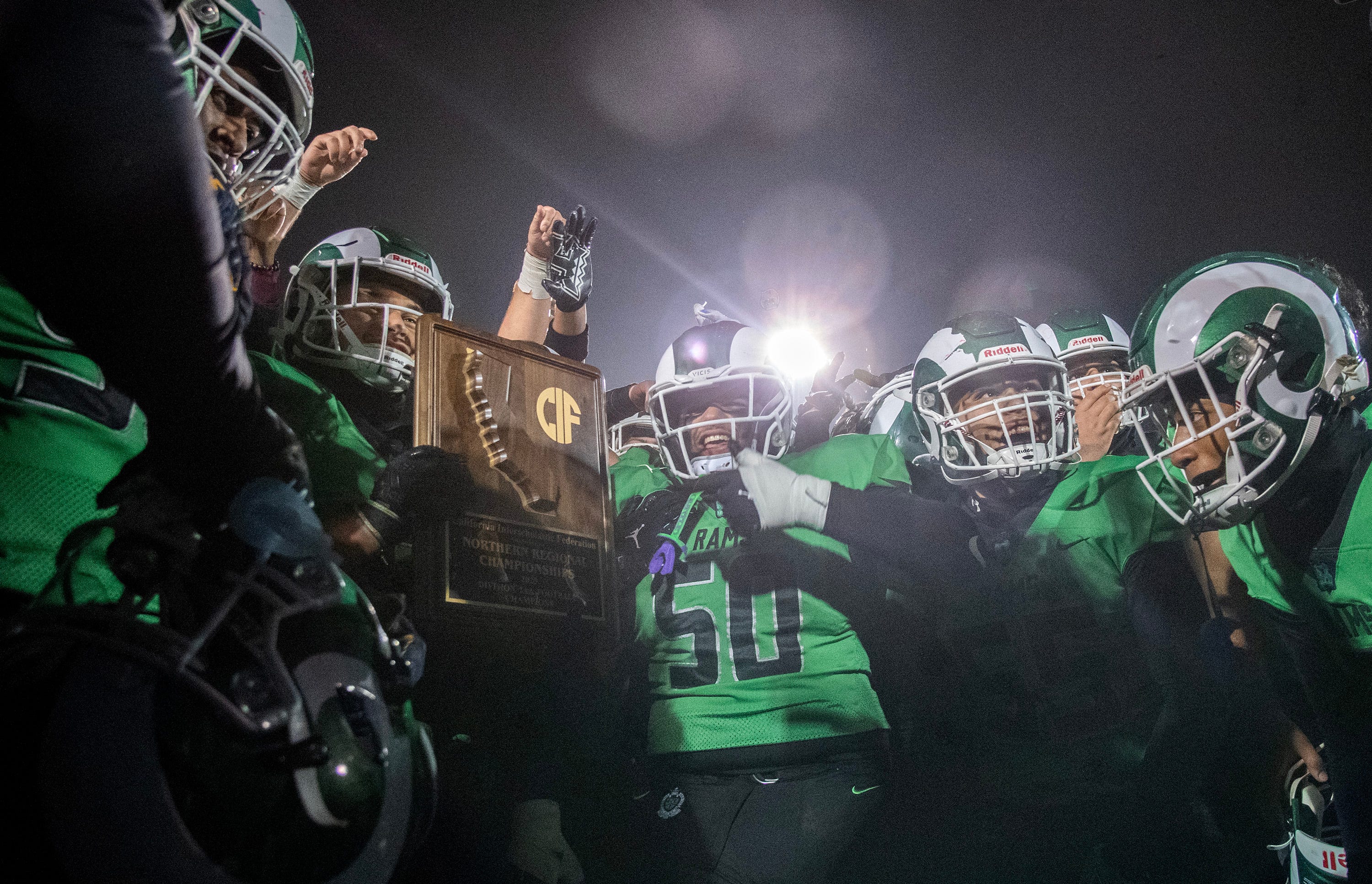 Live updates: CIF high school football playoff scoreboard