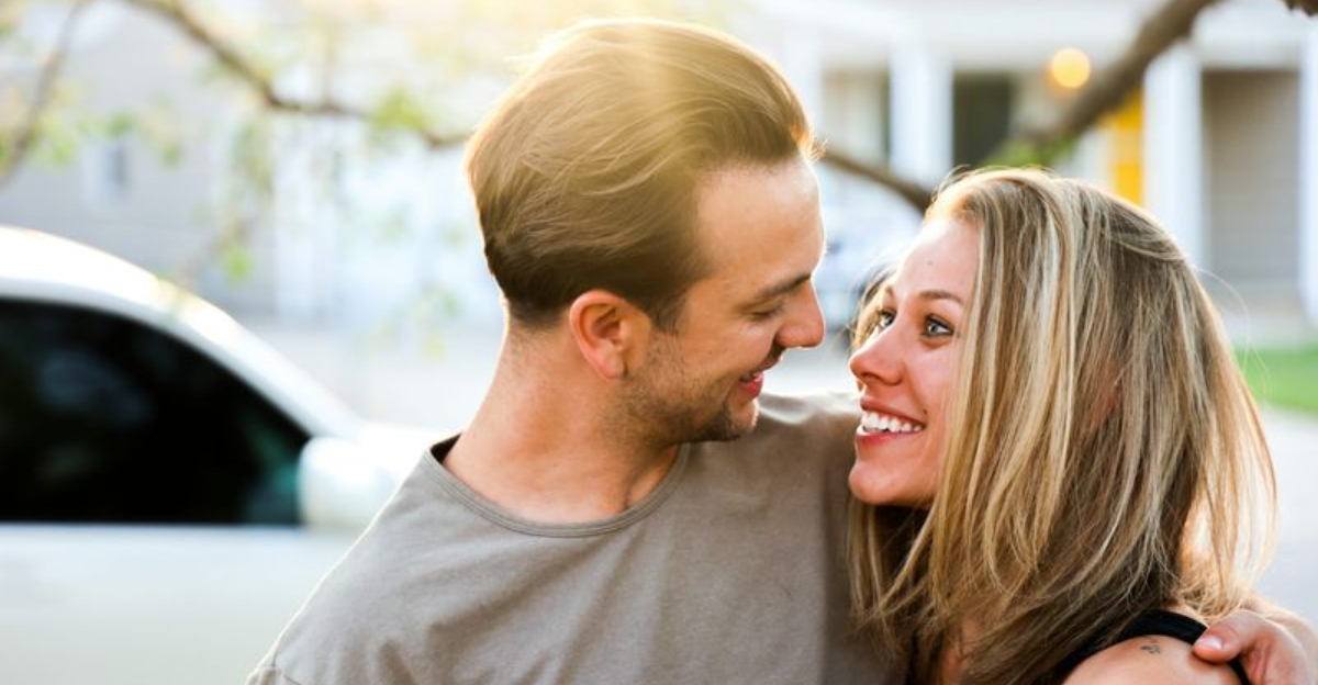 7 Hidden Signs He Thinks You're Gorgeous