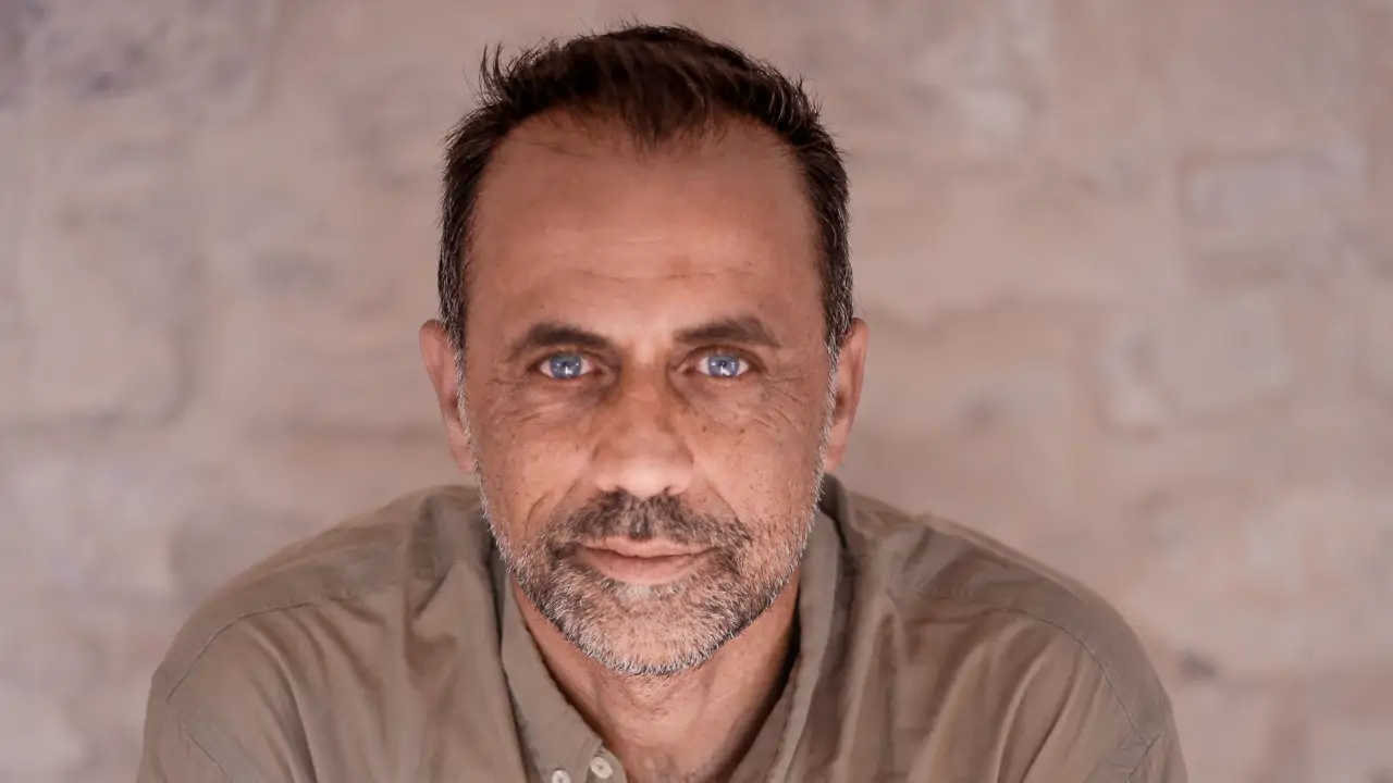 Pedro Cortés, el albañil seducido por Buda: 