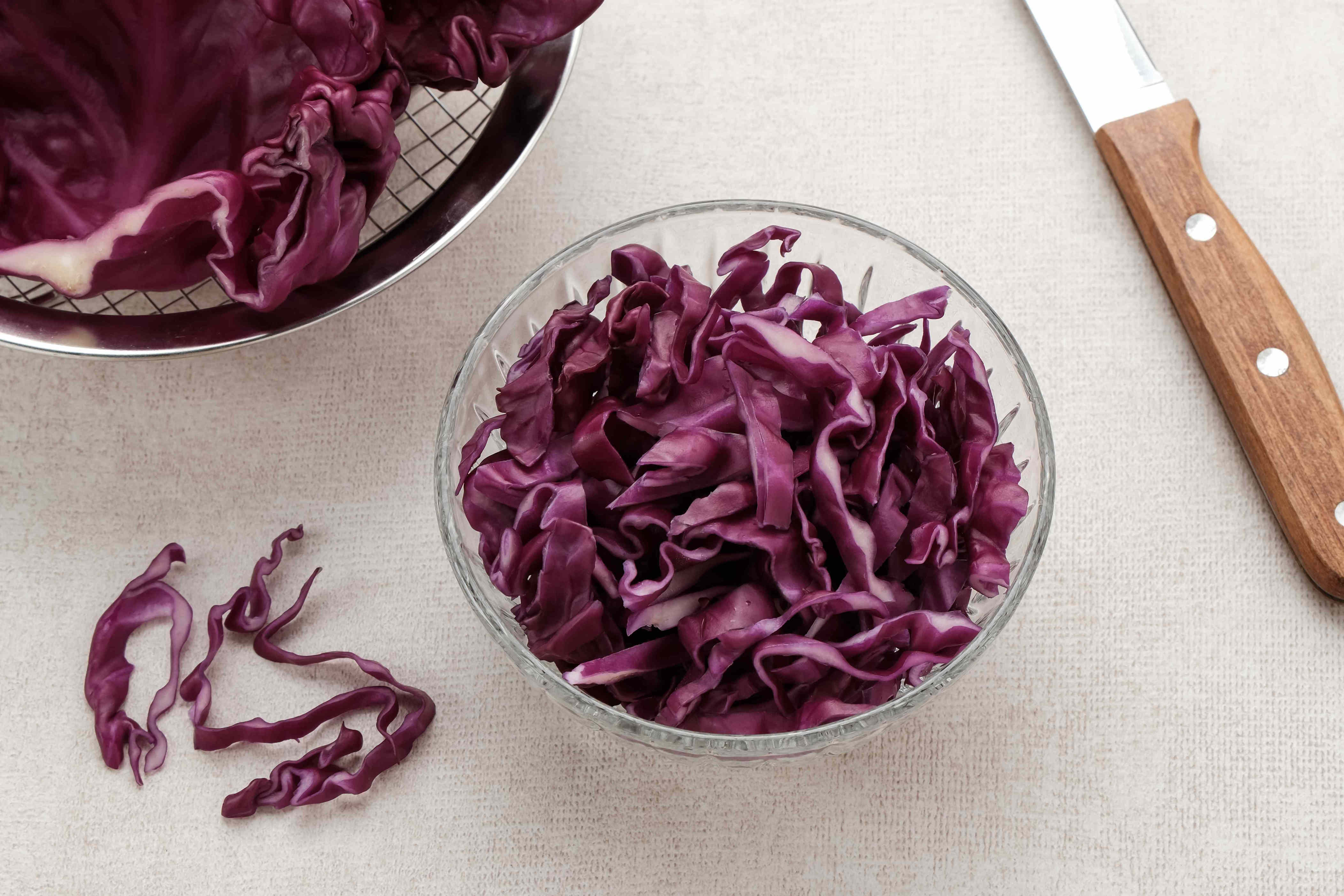 The right way to wash cabbage to remove dirt, pesticides, and hidden bugs