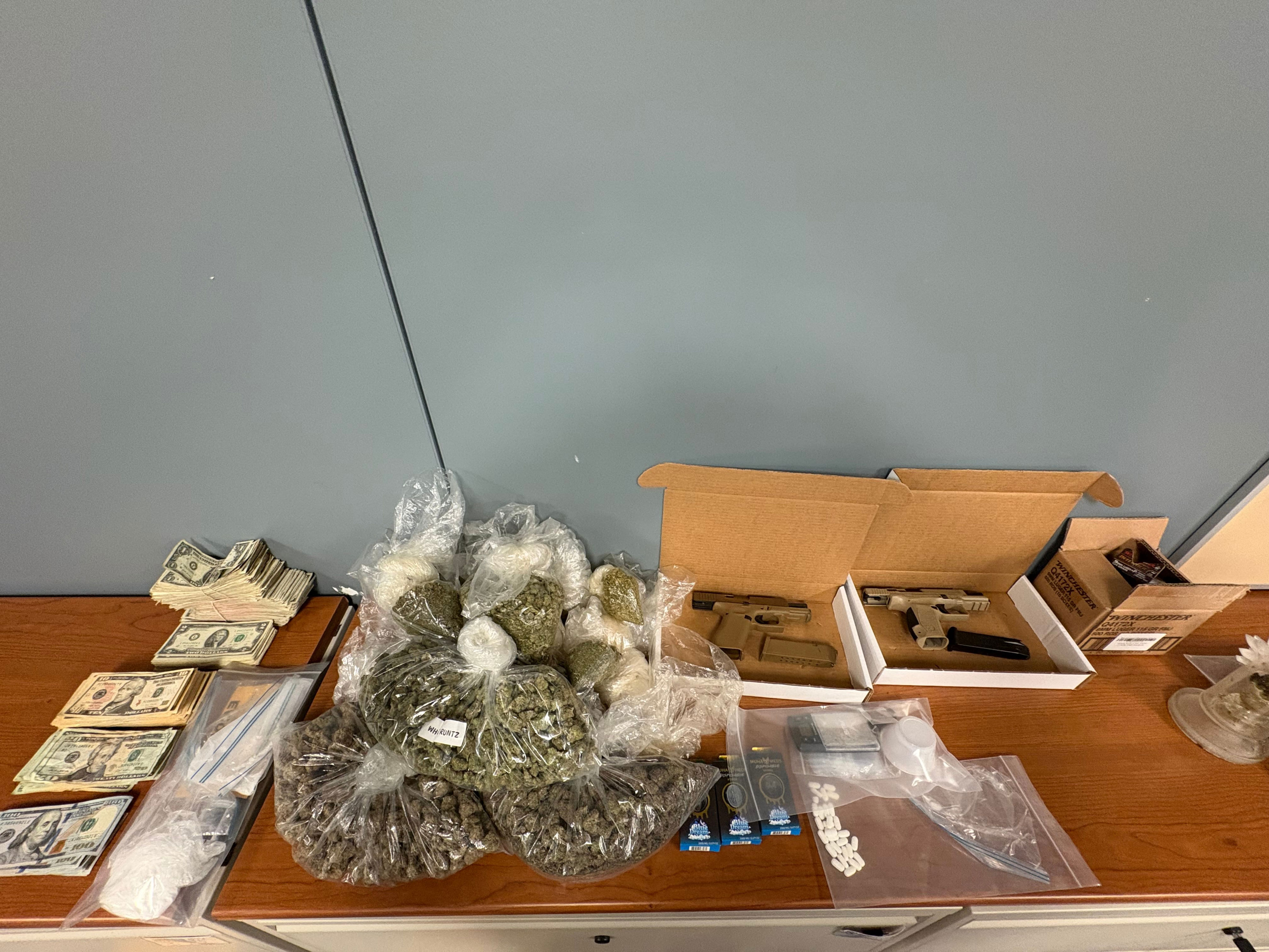 Man arrested after firearms, cocaine seized from southwest Charlotte ...