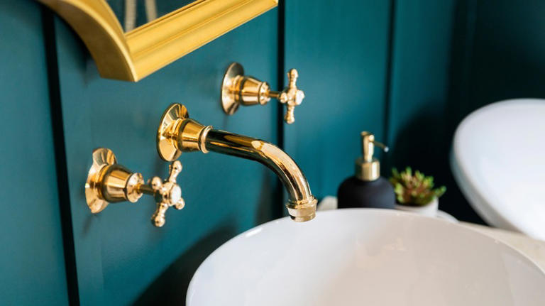 Watch out before buying fancy custom faucets online