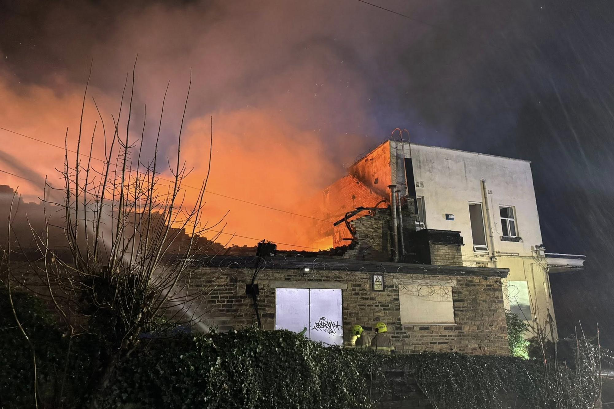Fire in Brighouse: Road closed as huge fire blazes at iconic Brighouse ...