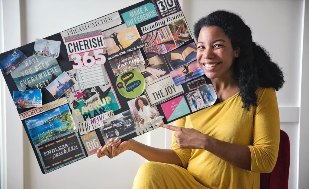 Vision board workshops: Turning dreams into visual reality