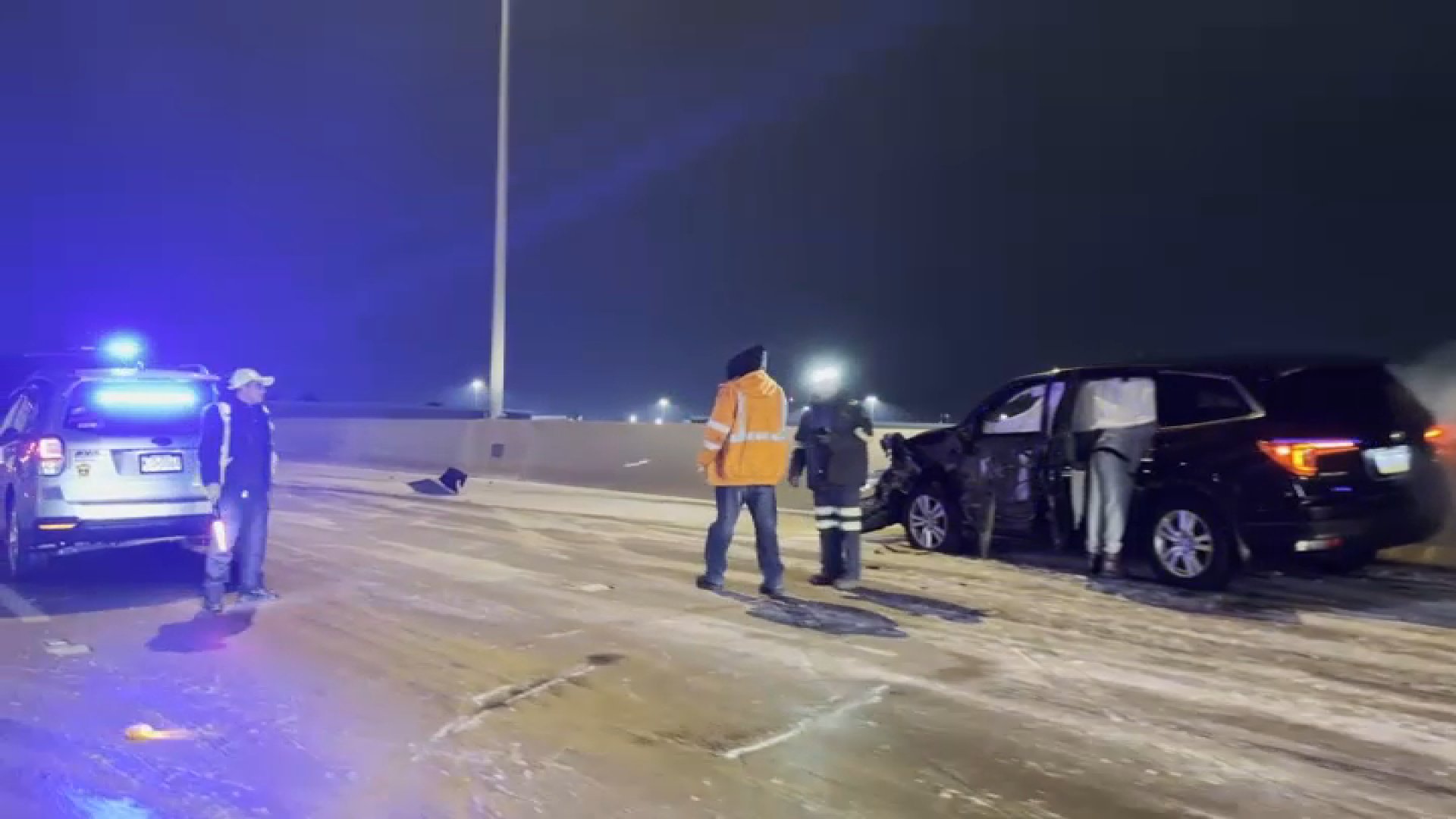 Multi-vehicle crash on I-95 causes delays in Northeast Philadelphia