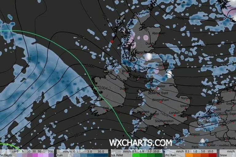 Snow maps show 60-hour Arctic blizzards set to batter North East within ...