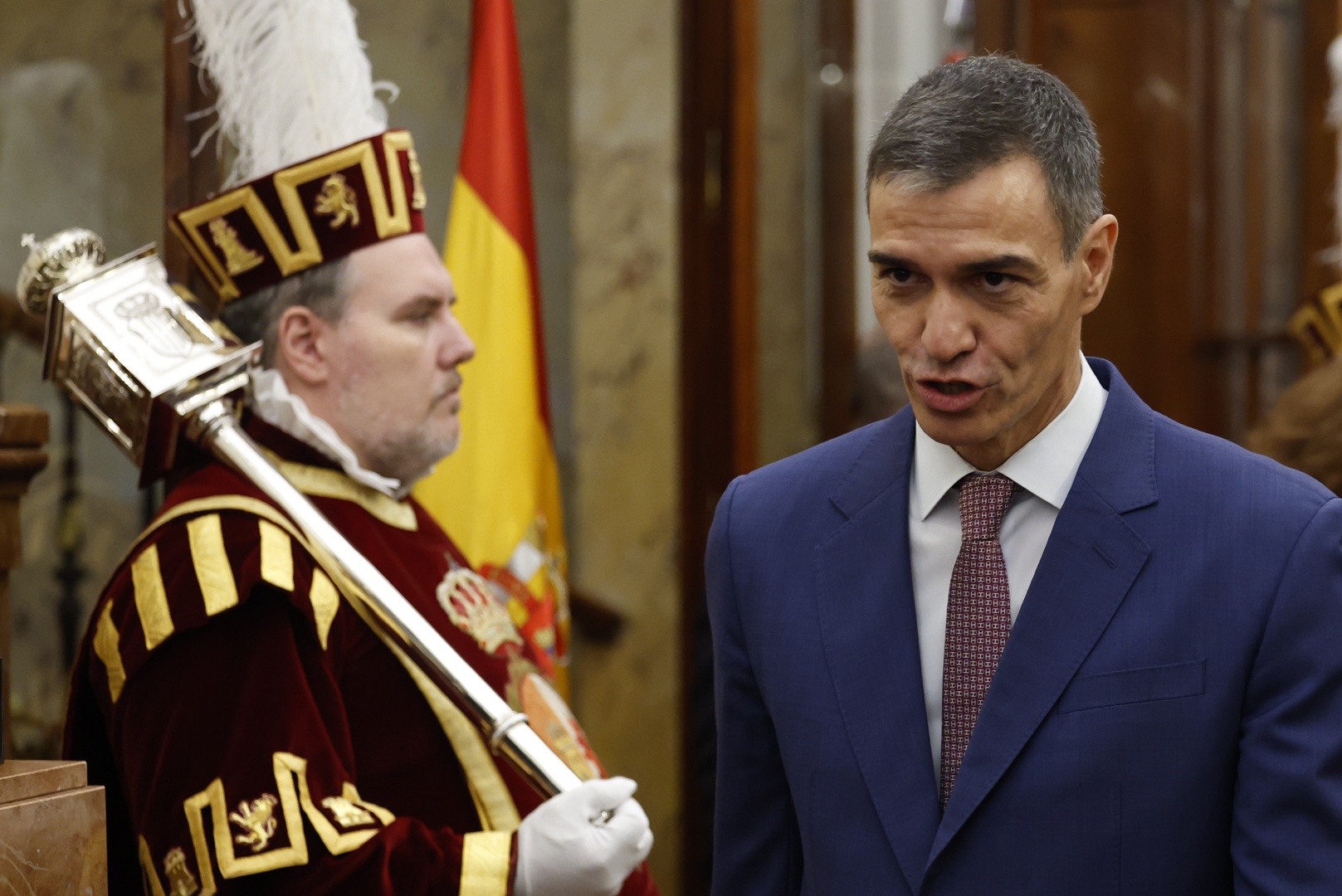 Sánchez ofrece ayuda del PSOE a denunciantes de Salazar y niega que se le haya protegido