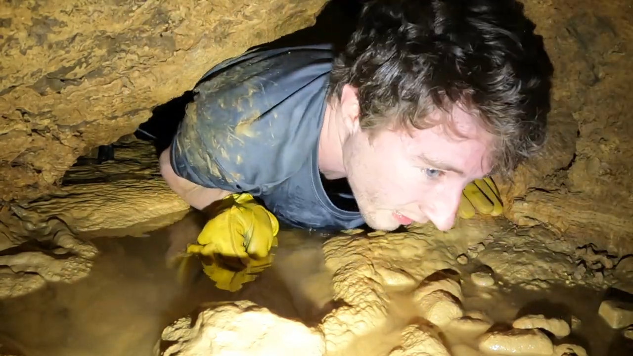 What happens if you fall in this hole… a 220-foot drop into a massive cave