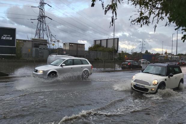 Environment Agency 'monitoring closely' as five flood alerts issued in ...