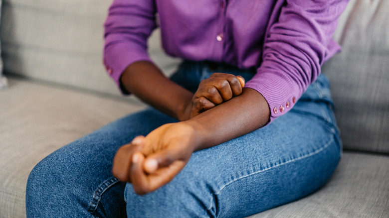 AA1RRD5l 4 Potential Spray Paint Health Risks & What To Do If You Experience Them