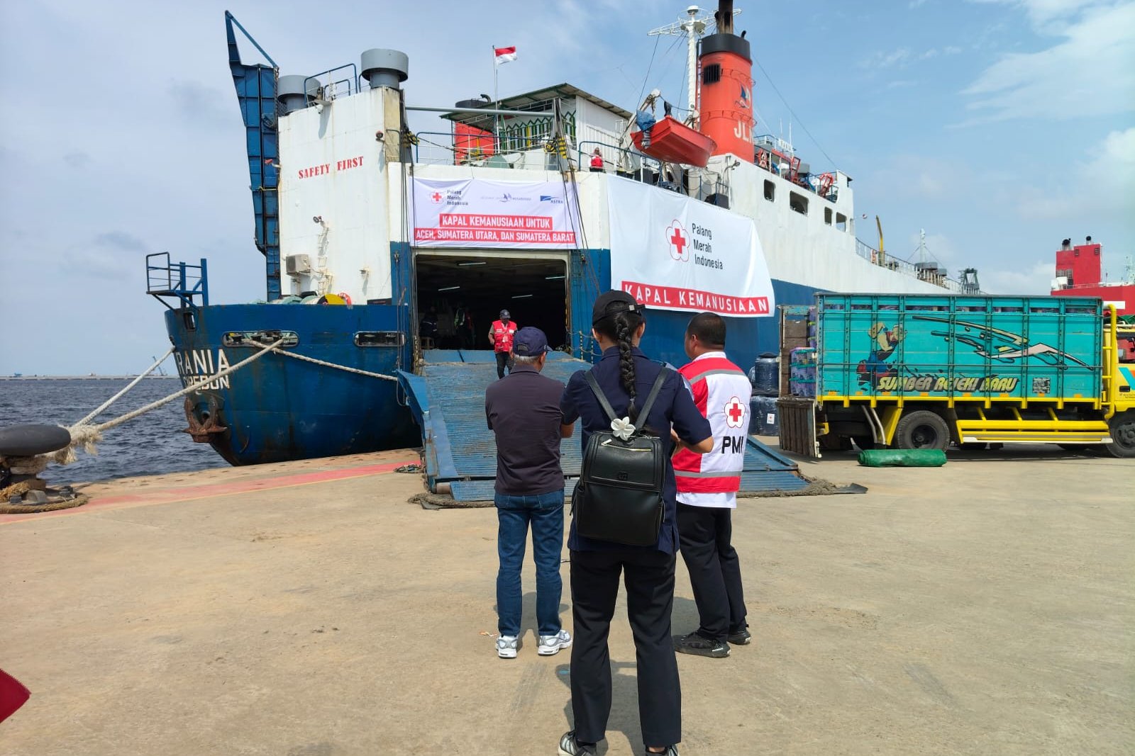 PMI Kirim 1 Ton Abon untuk Korban Banjir dan Longsor Sumatra