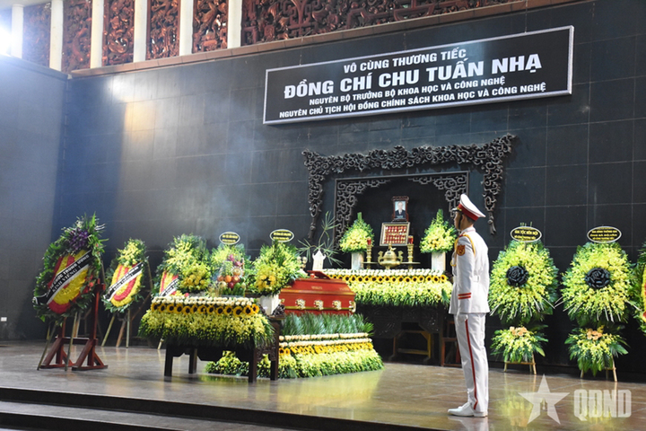 Tổ chức trọng thể lễ tang nguyên Bộ trưởng Bộ Khoa học và Công nghệ Chu Tuấn Nhạ
