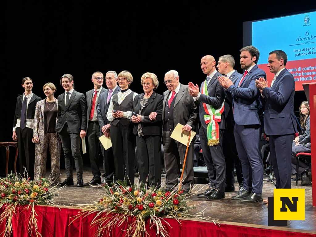 La città festeggia i benemeriti 2025: consegnati i San Nicolò d’oro a ...