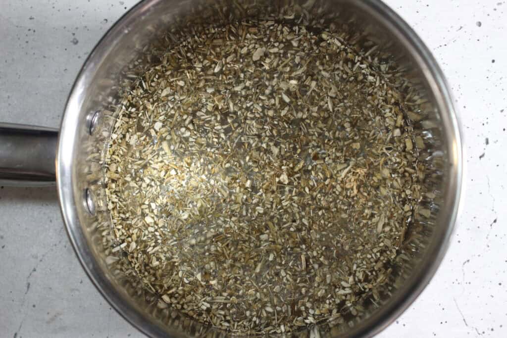 AA1RRdIO DIY detangler hair spray