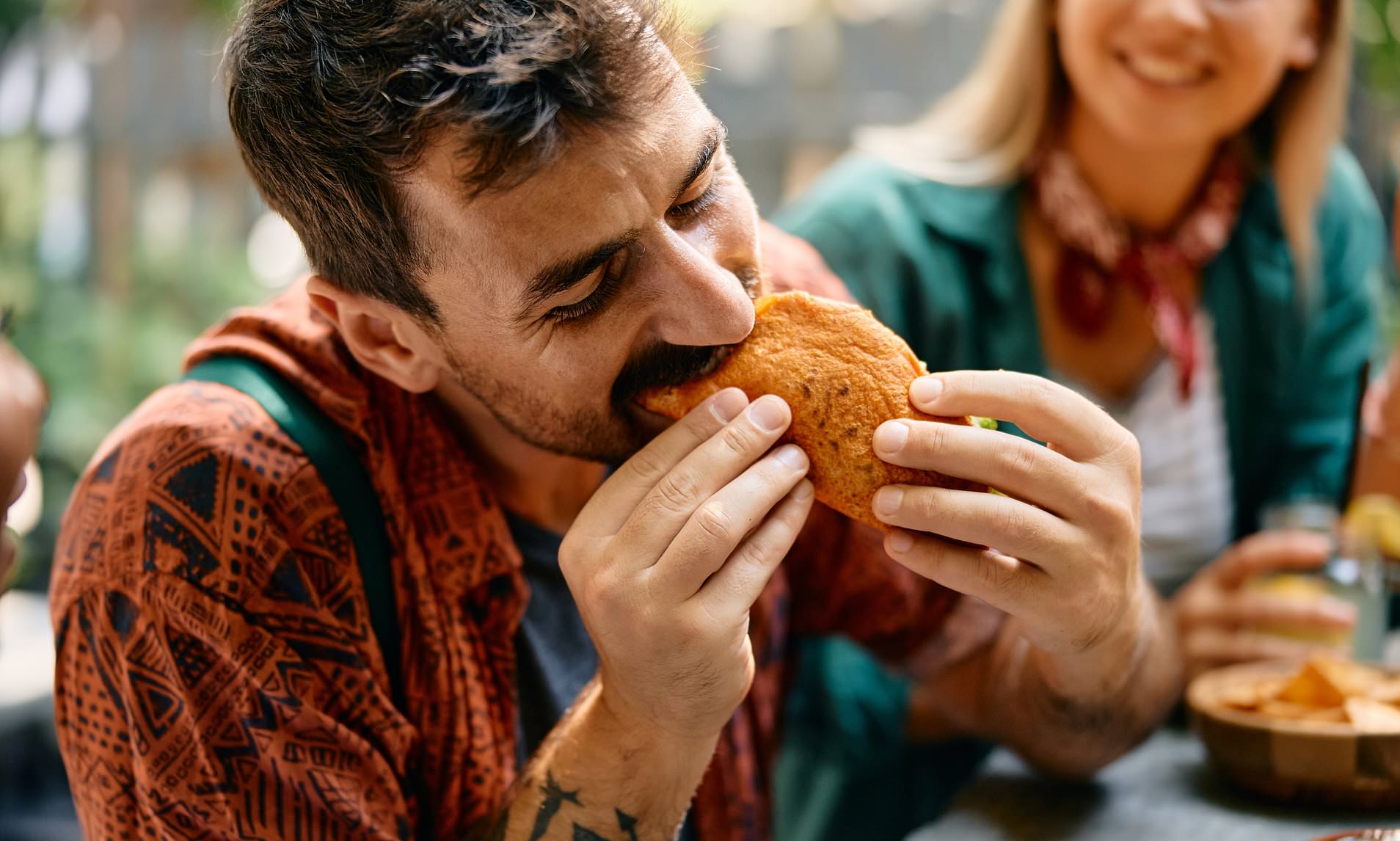 Labour's obesity tsar urges restaurants to give women smaller portions than men