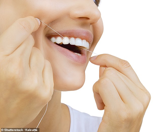 AA1RRlkL The everyday lifestyle tweaks that could slash your risk of dementia in half