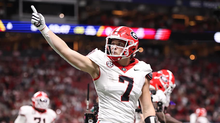 College football rankings: AP top 25 teams moving up, down for bowl season