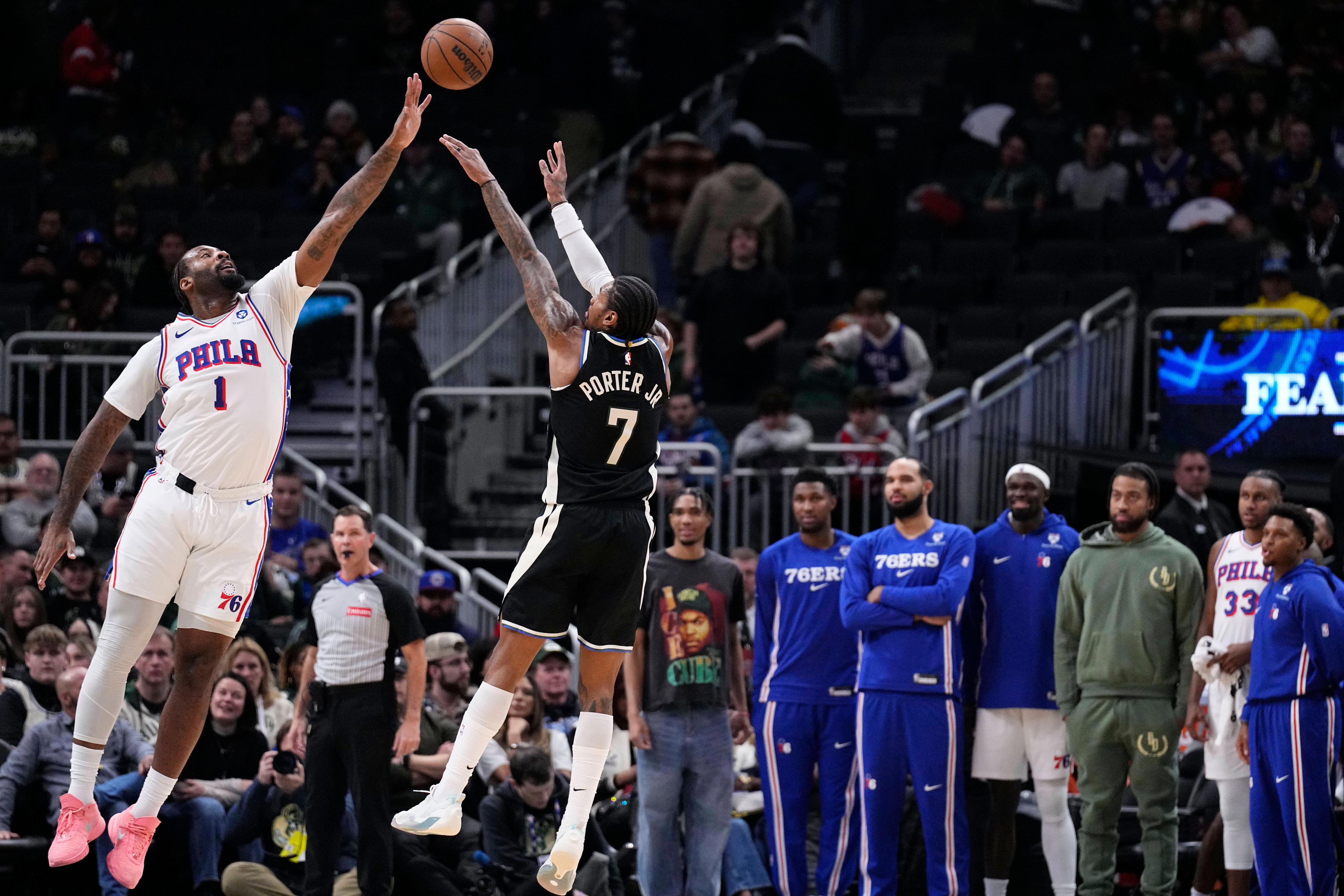 El entrenador de los Bucks le da amor y respeto al pívot de los Sixers, Andre Drummond