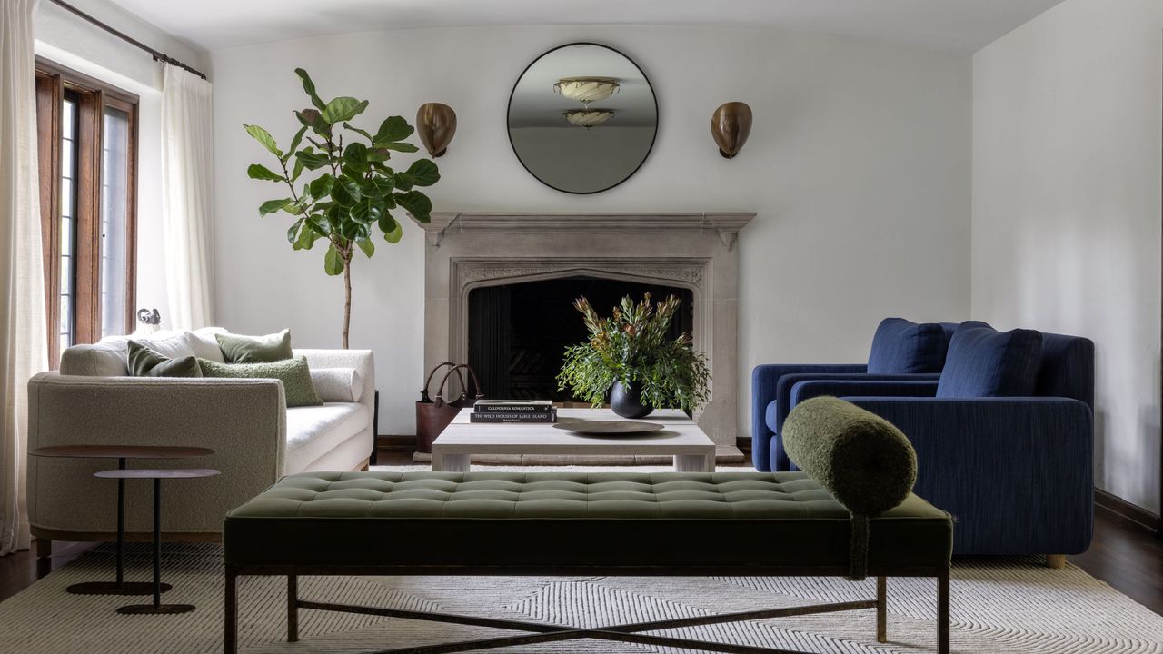4 places you should never, ever hang a mirror in your home — on careful ...