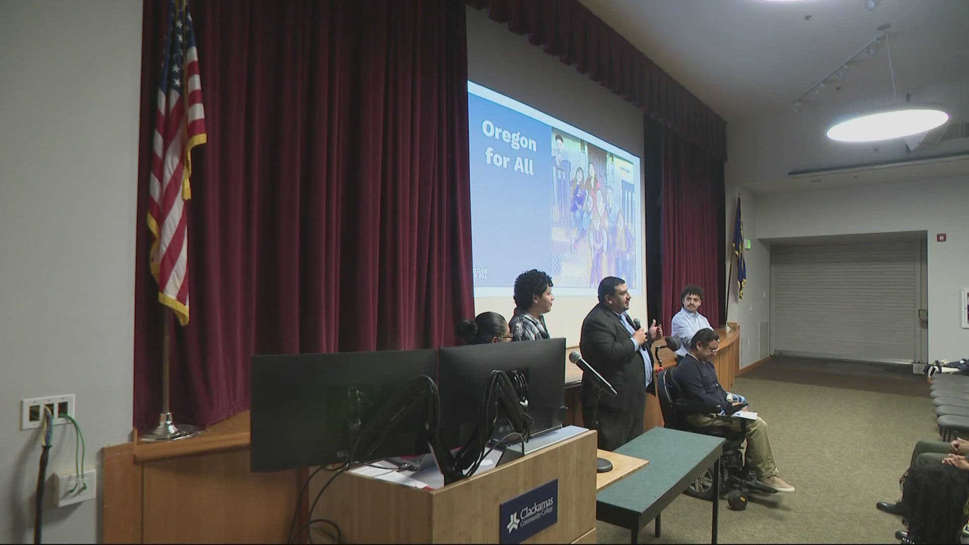 Oregon City educators get ICE prevention training