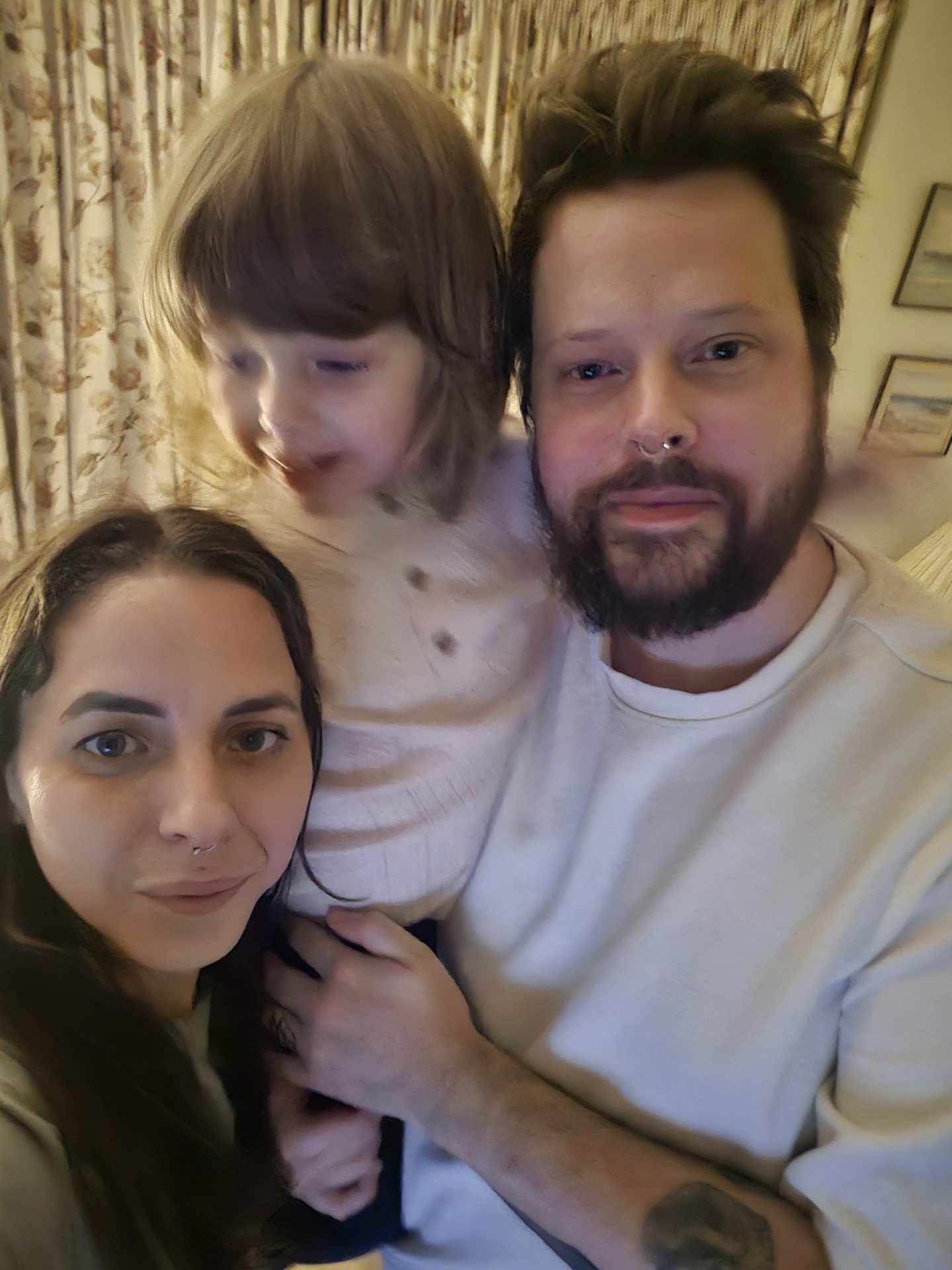 AA1RSBG1 Mum's fight for autistic son's educational rights