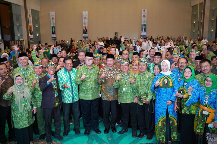 Menteri Koperasi Dorong ICMI Bangun Ekosistem Koperasi Baru