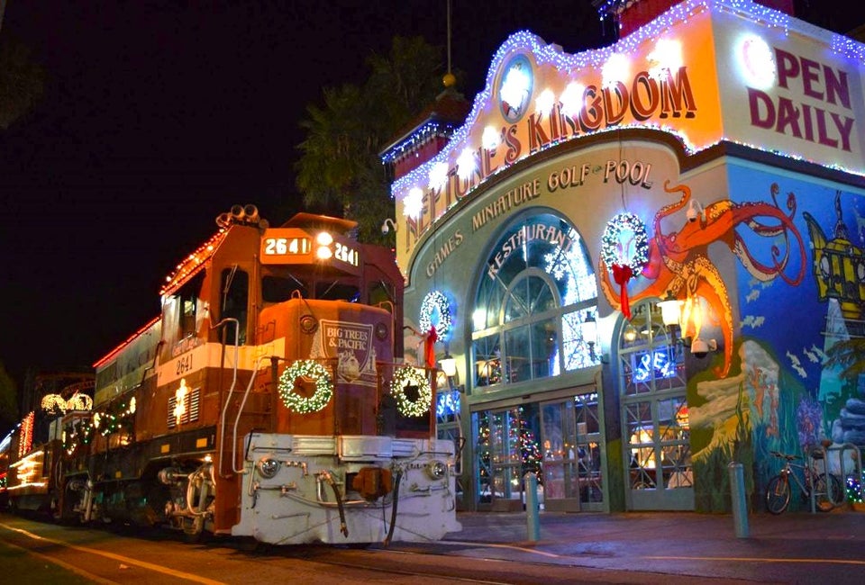 AA1RSISp Best holiday lights drive-thrus and Christmas light shows in San Francisco