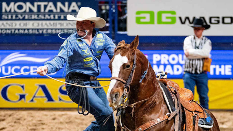 Reigning world champion led the pack in round 3 NFR tie-down roping