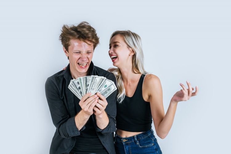 Tiga Shio Paling Stabil dan Beruntung Ekonominya Pekan 8–14 Desember 2025