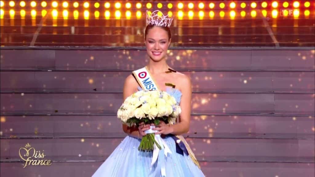 Miss France 2026, Hinaupoko Devèze, a déjà collaboré avec une star  française actuellement en prison