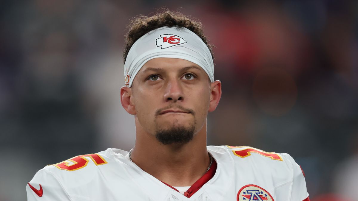Patrick Mahomes’ sidekick gets in trouble before Chiefs-Texans game