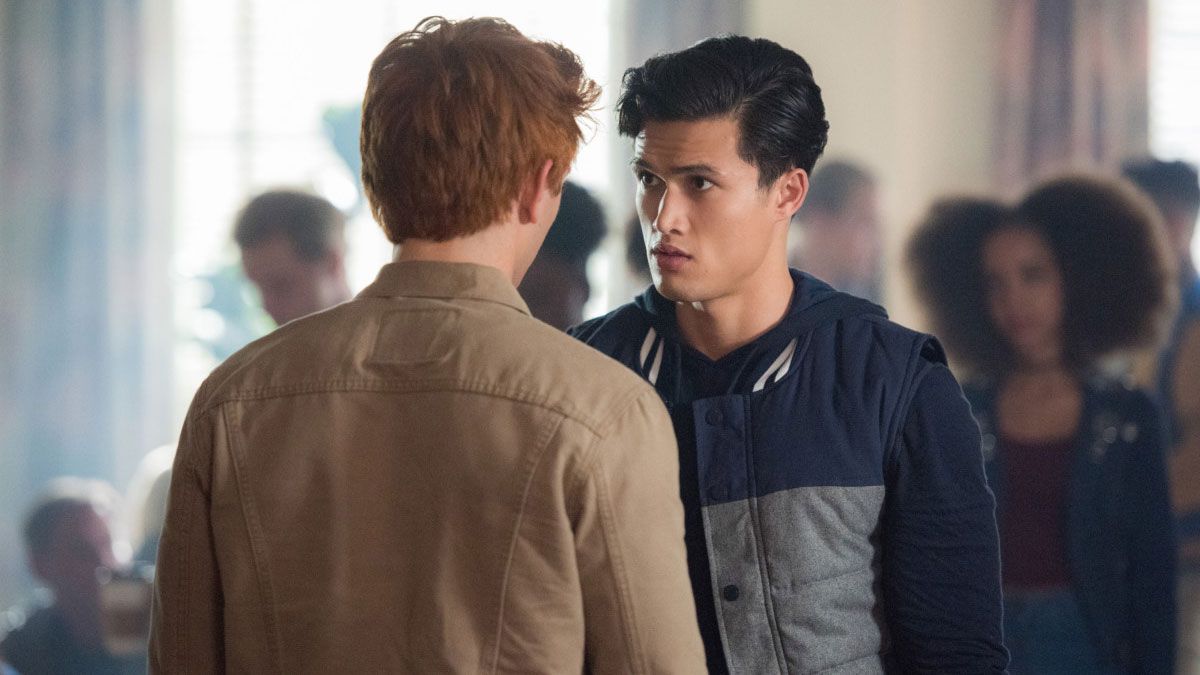 10 times TV shows recast a character and almost no one caught it