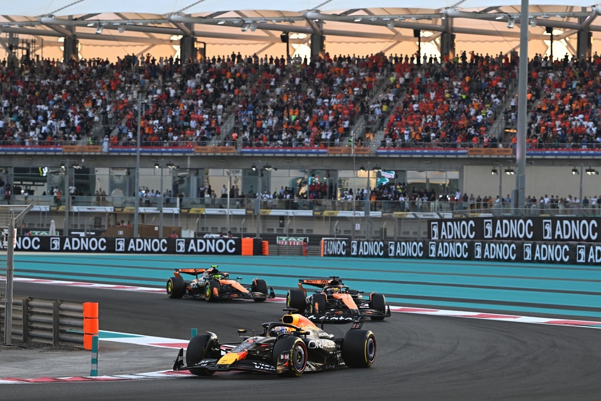 Why Verstappen couldn't use Hamilton's 2016 tactics in F1 title ...