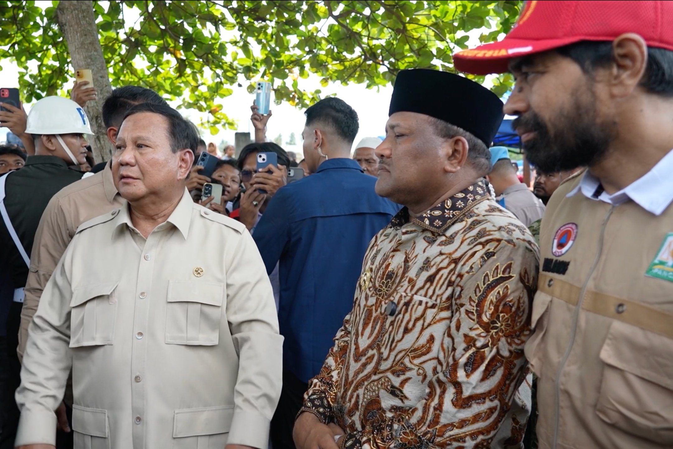 Presiden Kirim Bantuan Pangan ke Aceh, Janji Perbaiki Bendungan dan Sawah