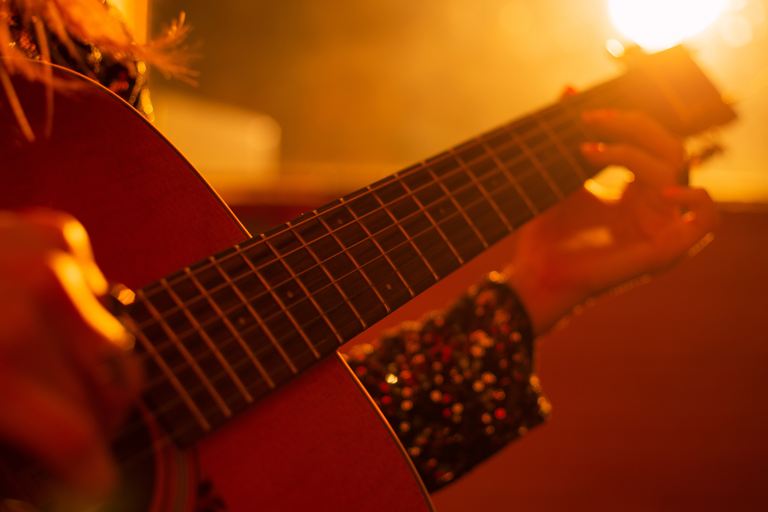 Country singer calls out fan yelling ‘disrespectful' comments during ...