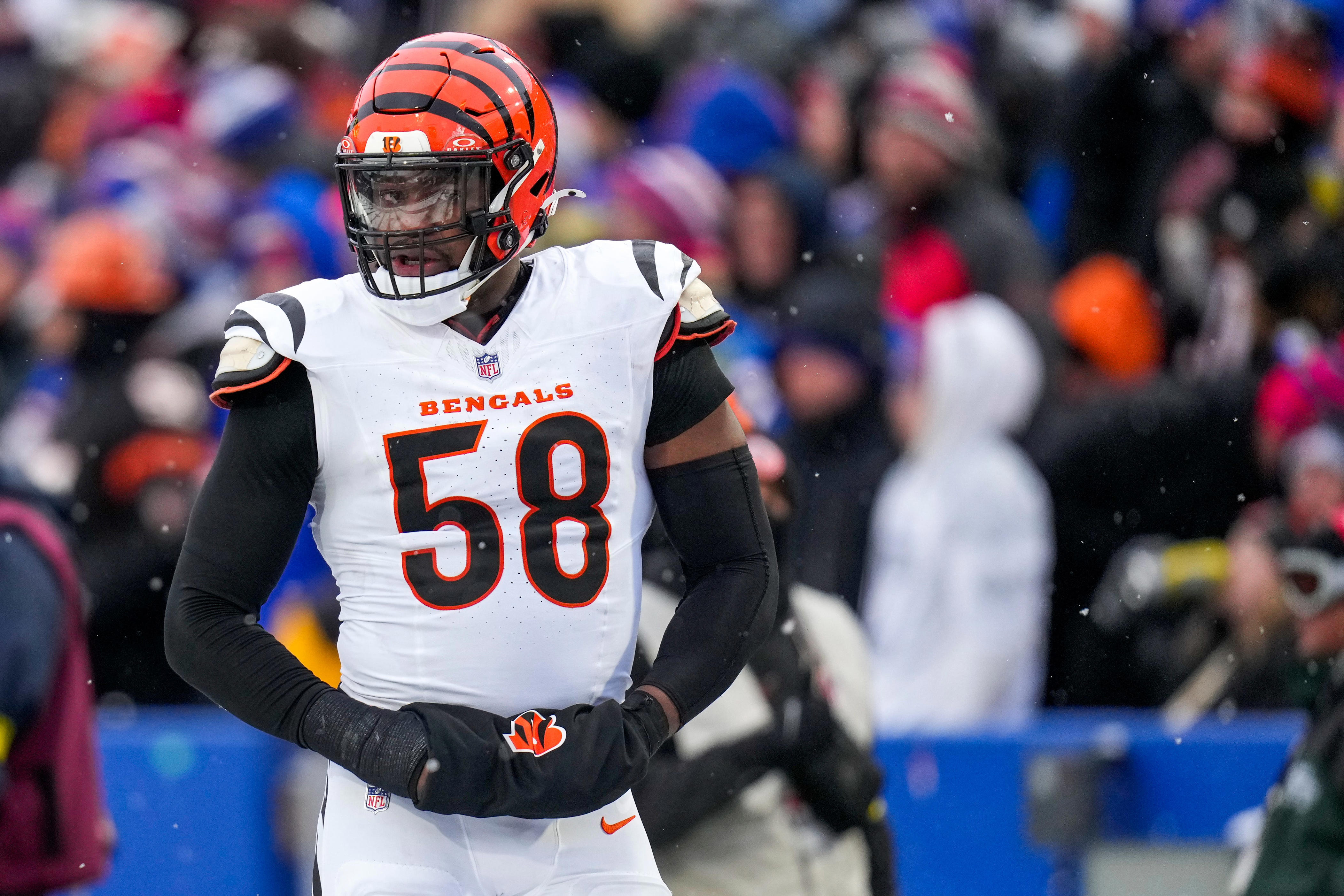Joseph Ossai ruled out to play in Bengals vs. Dolphins; Tee Higgins ...